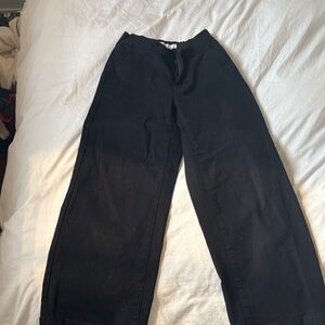 Elegant Black Cropped Pants